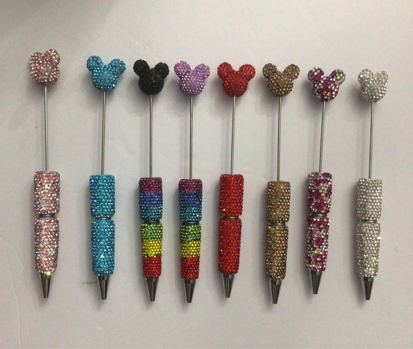 Custom beadable pen