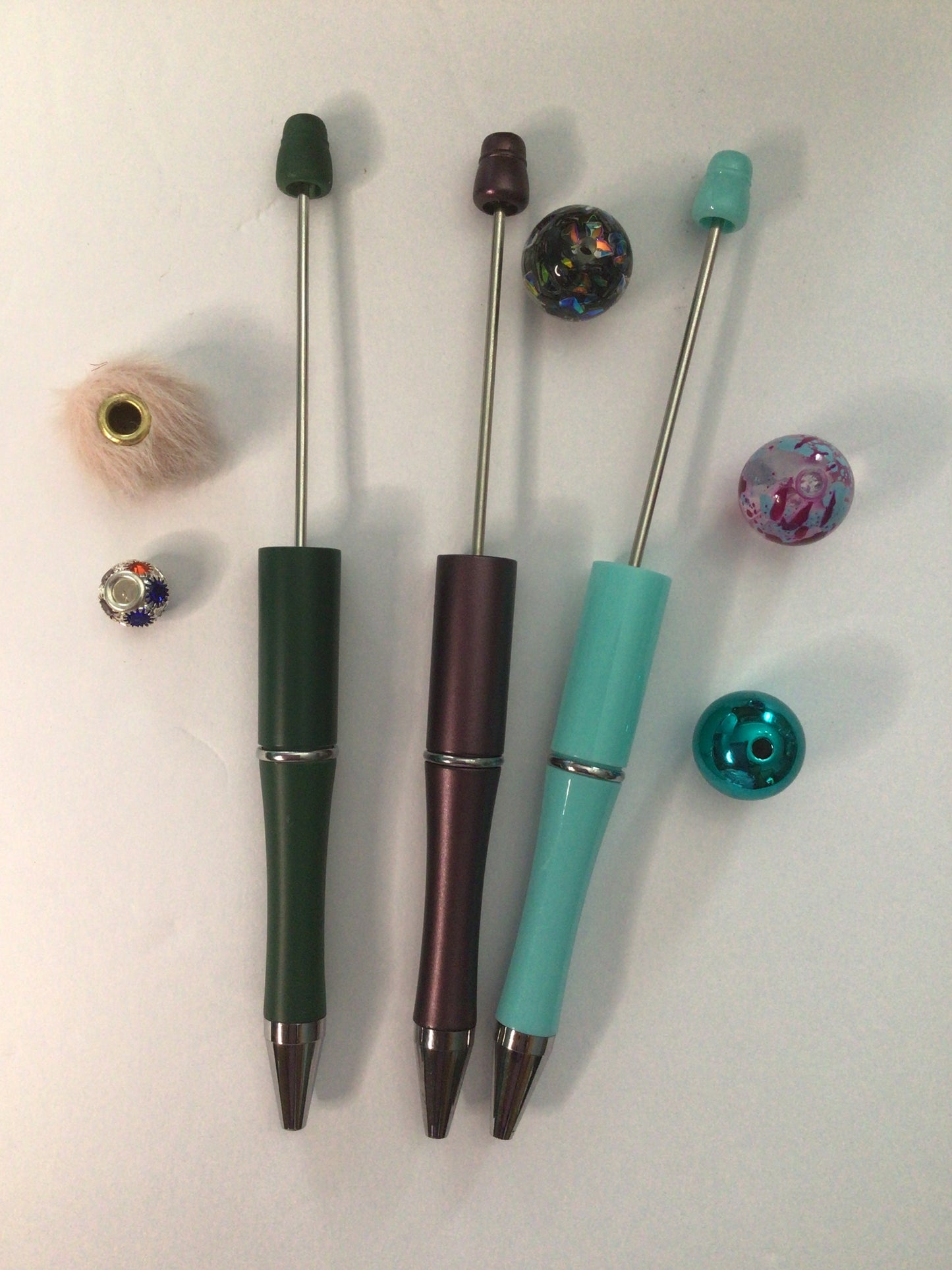 Custom beadable pen