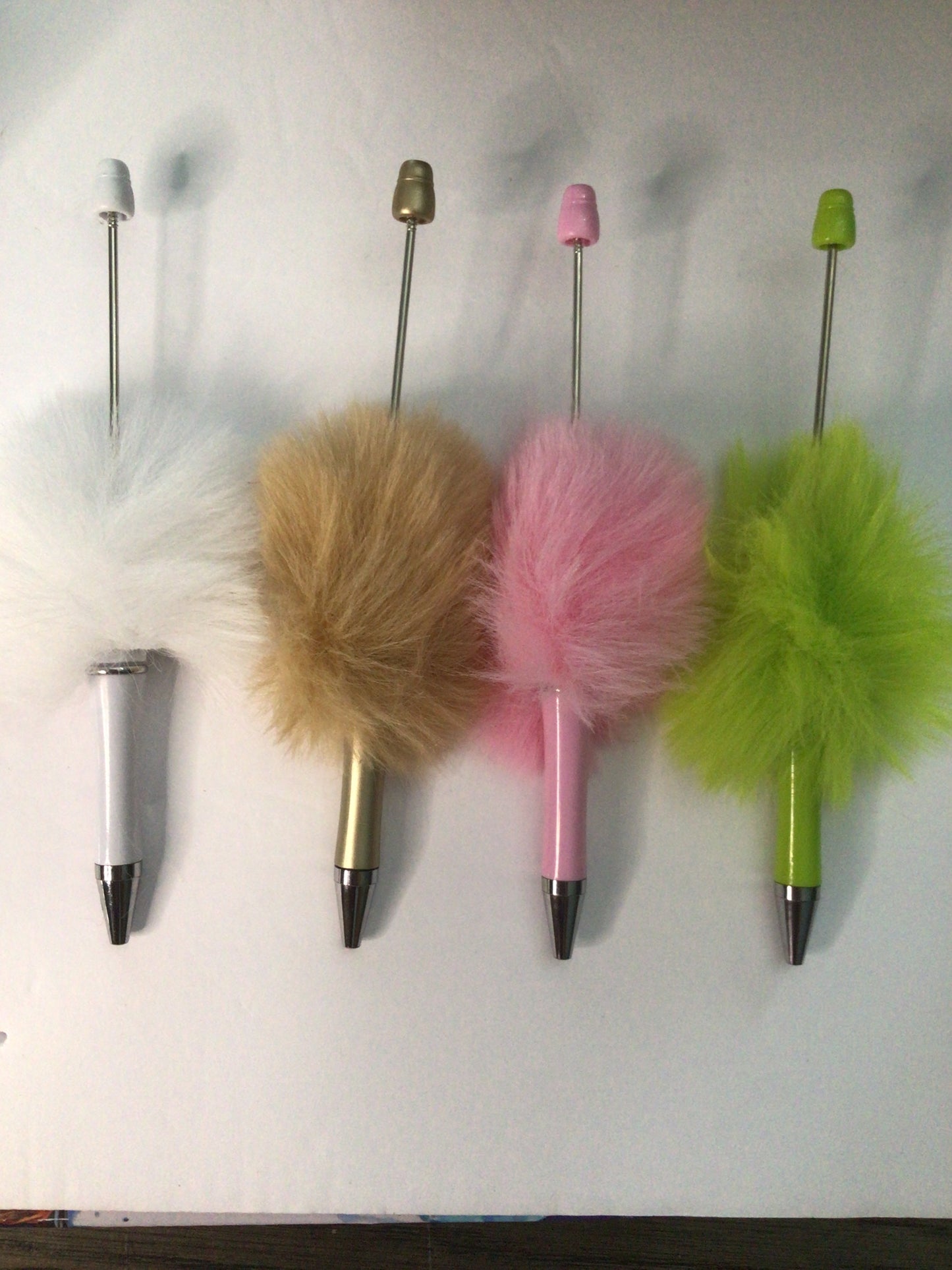 Custom beadable pen