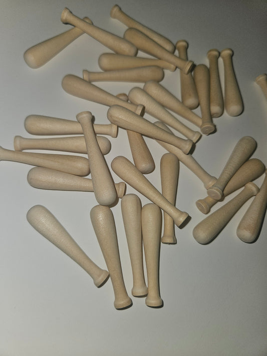 Mini wooden bats 2pcs (lil over 2in)